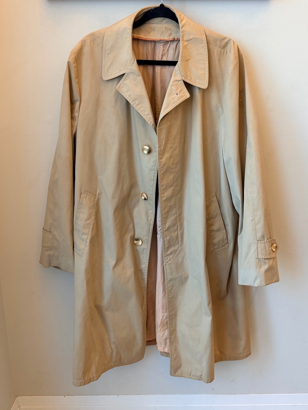 Vintage Men’s Beige Trench Coat • 70s Car Coat • Classic Minimalist Preppy